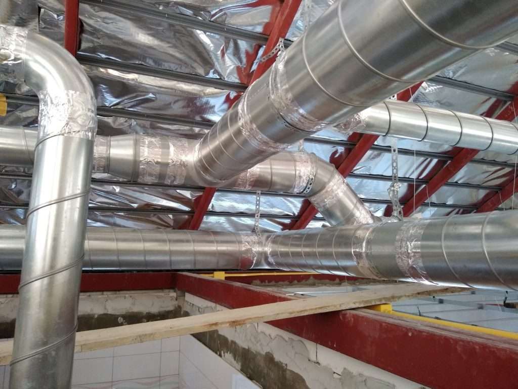 3 Customer had proper ventilation in his home country and wisely sought out the same in Thailand. There was a clear limit to the budget in this case and certain compromises was therefore made. We did, for example, not use an electrostatic filter and we used Vents ERV instead of Swegons. The indoor air quality is naturally not optimal in this house because of that. But, with that said, our customer was happy and they understood that you get what you pay for.