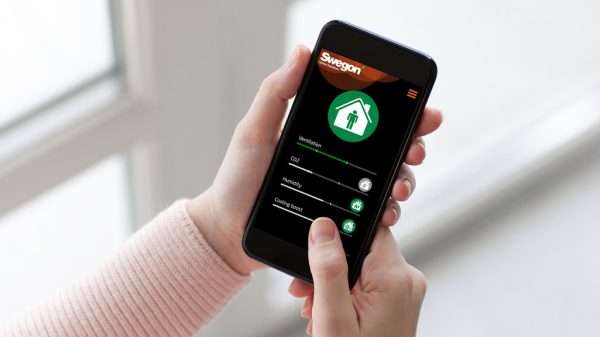 puhelin paanakyma en The Smart Access connection module for internet connection Smart Access gives you full control over your indoor climate from your mobile telephone. With Smart Access you get easy access to out unique CASA On-line service portal that helps you at any time. Switching operating mode (home, away, boost). Commissioning and fine adjustment of automatic functions Air quality diagnostics Online assistance service Instructions for use and guidance videos Service requests Filter orders Reminders and alerts to e-mail